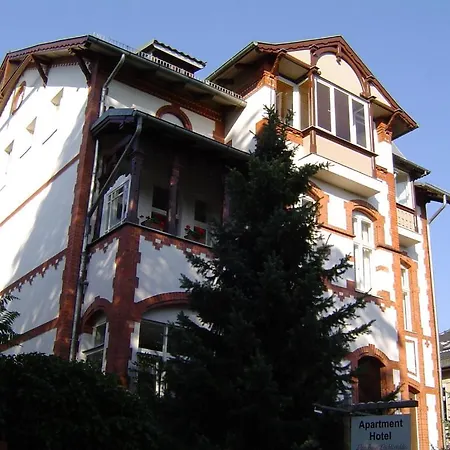 شقة Landhaus Lichterfelde 2*