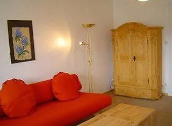 شقة Landhaus Lichterfelde 2*
