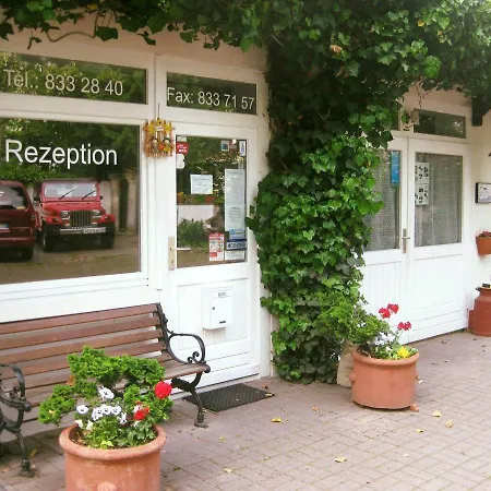 Landhaus Lichterfelde برلين
